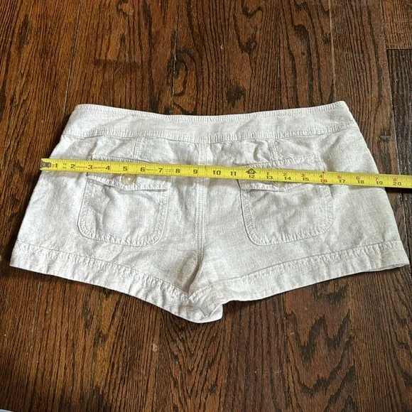 Y2K Express Micro Sailor Buttons Cream Linen Shorts Womens Size 8 Breathable - Picture 4 of 12